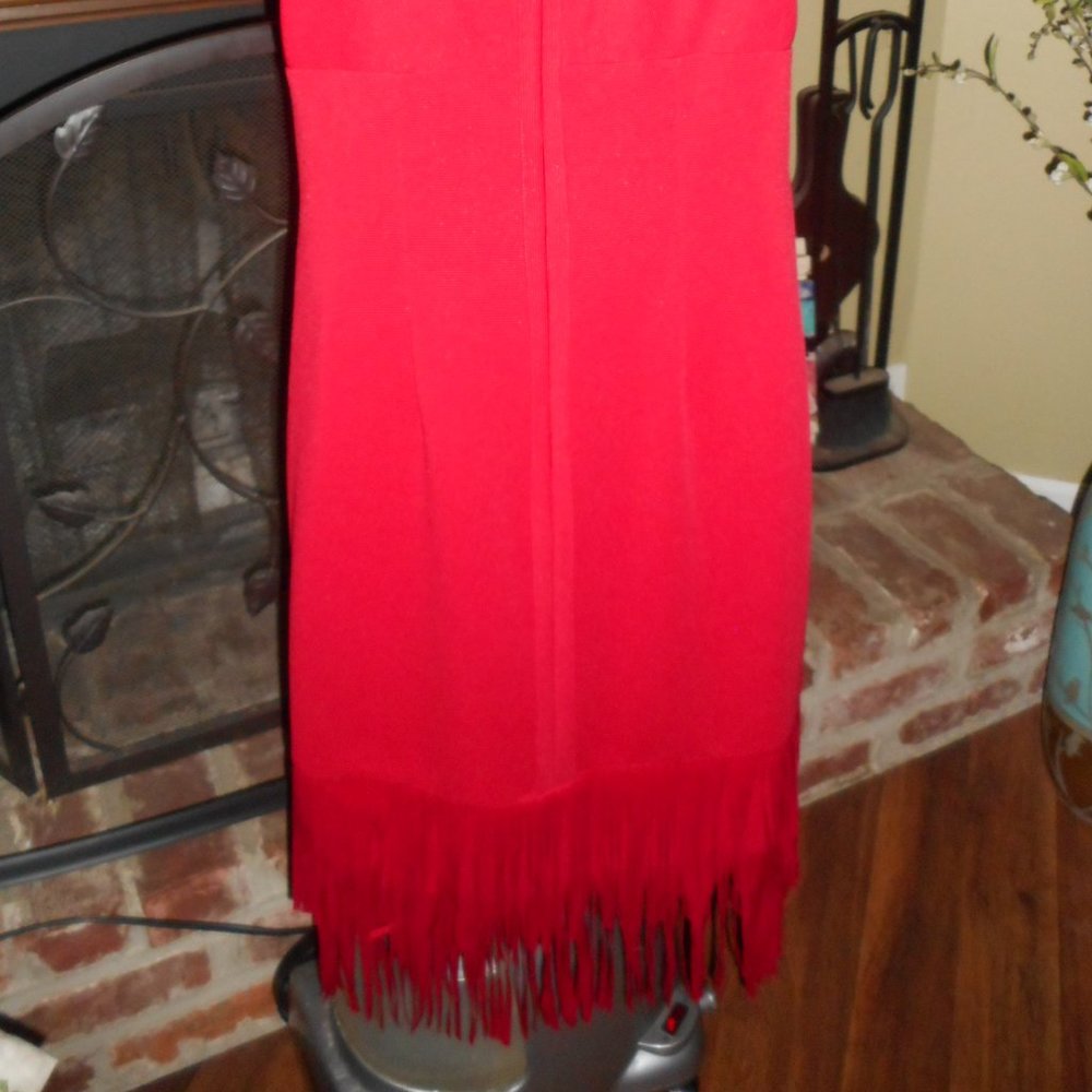 NWOT Adrianna Papell Bright Red Flapper style Fringe dress, 6 - Picture 7 of 8